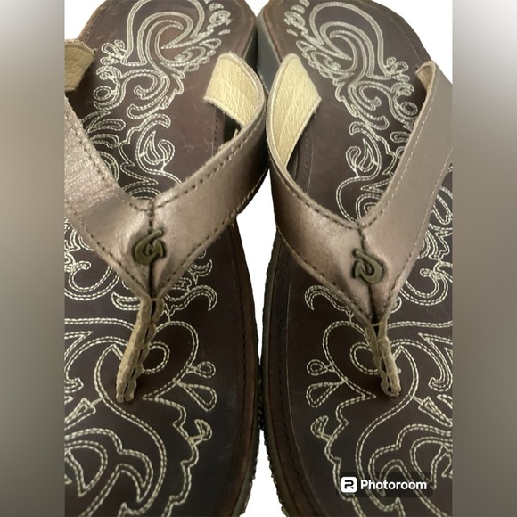 Olukai Polukai Paniolo Leather Flip Flops Sandals Natural Brown - Picture 3 of 3